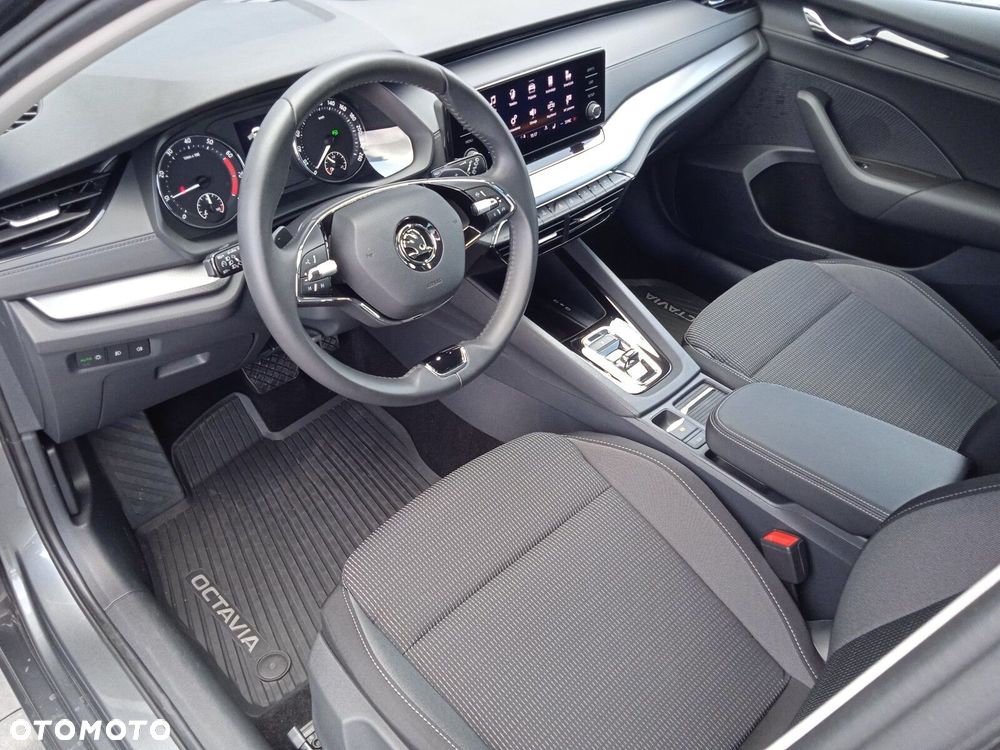 Skoda Octavia - 11