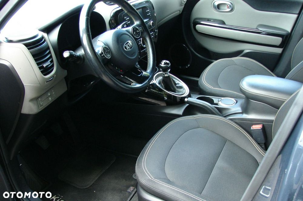 Kia Soul - 5