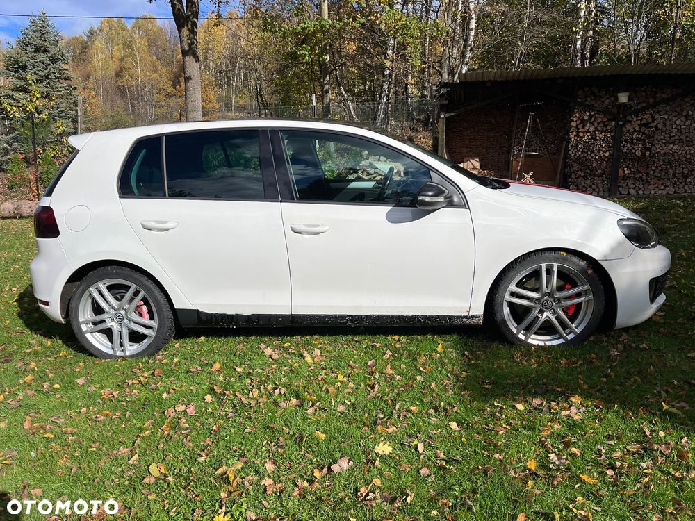 Volkswagen Golf 2.0 TDI 4Mot Comfortline - 3