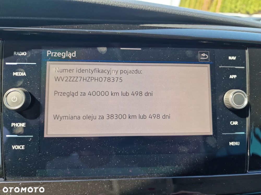 Volkswagen Caravelle - 35