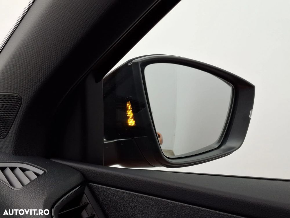 Skoda Karoq 2.0 TSI 4X4 DSG Sportline - 24