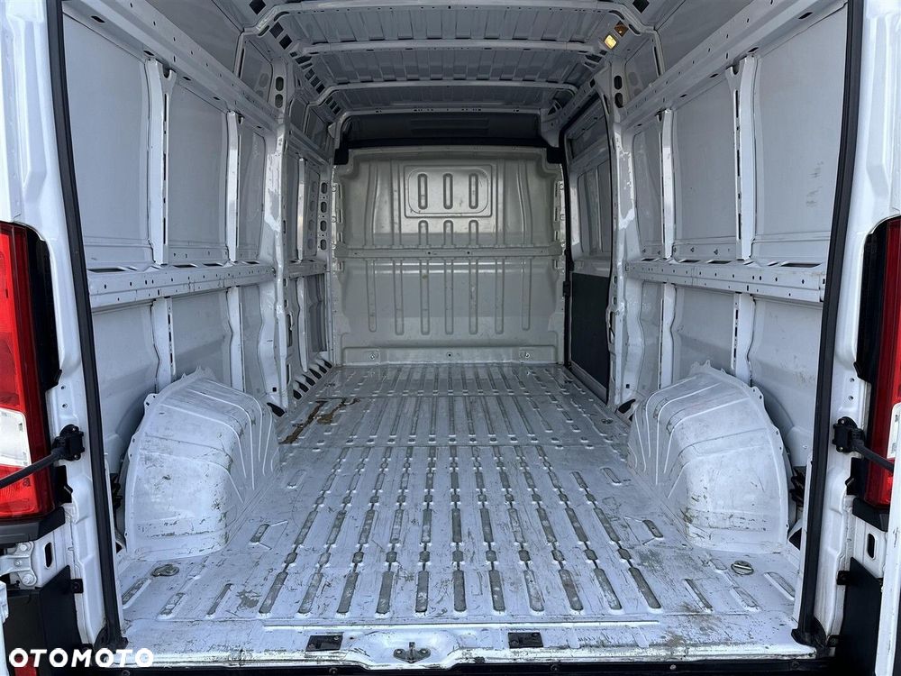 Peugeot boxer 2.2 BlueHDi 140KM L3H2 - 11