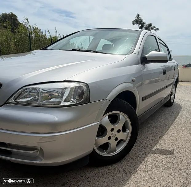 Opel Astra 1.7 DTL Club - 4