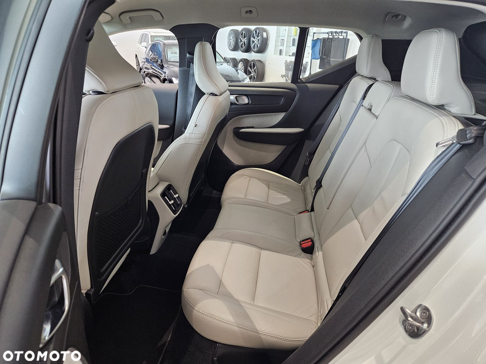 Volvo XC 40 - 14