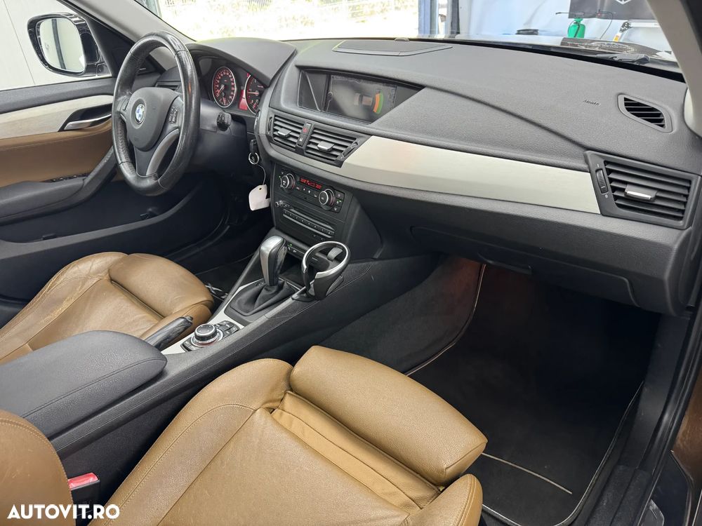 BMW X1 xDrive20d Aut. - 6
