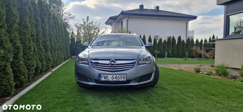 Opel Insignia 1.6 SIDI Turbo ecoFLEX Start/Stop Sport - 2