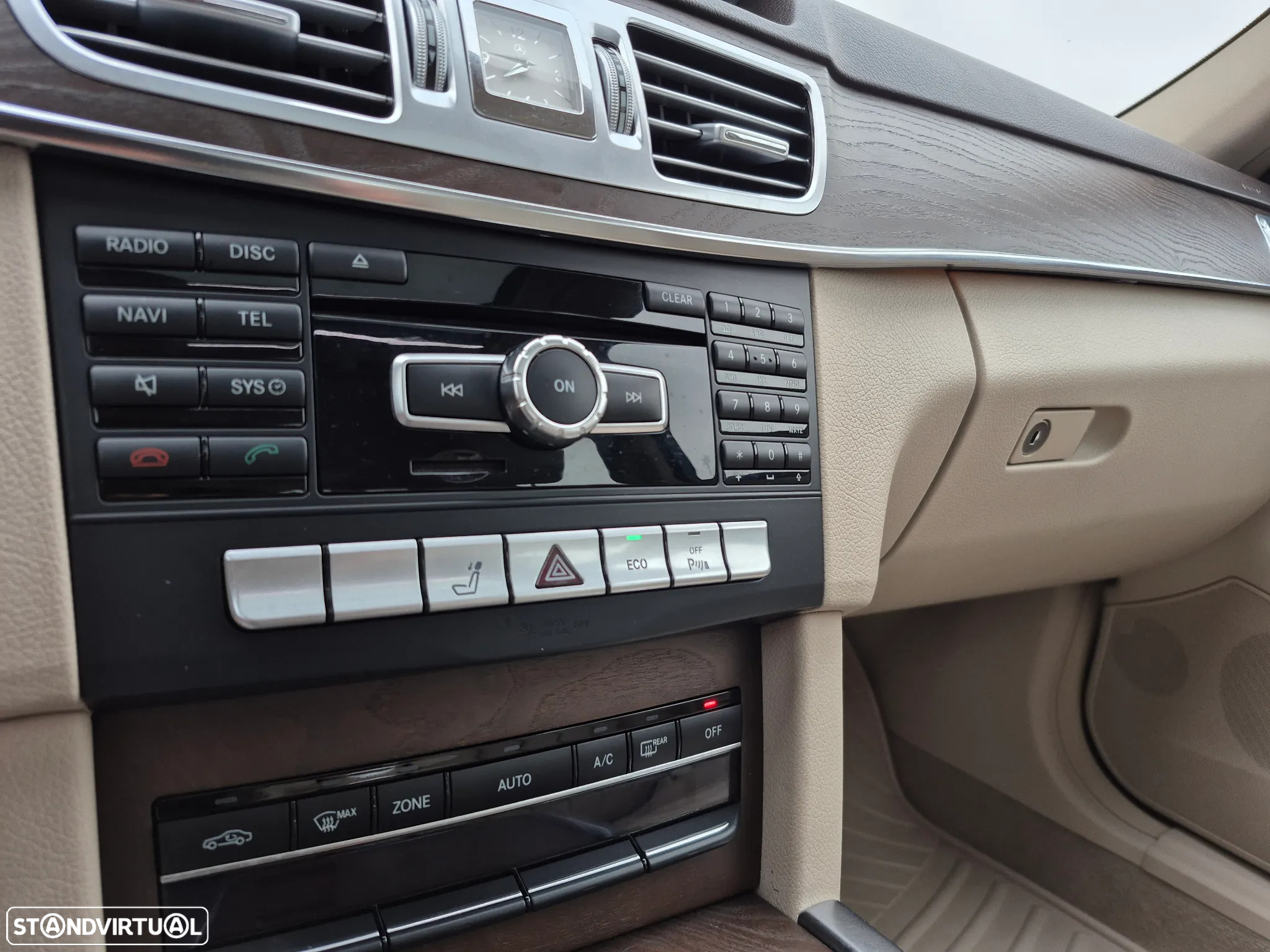 Mercedes-Benz E 350 Elegance BE - 24
