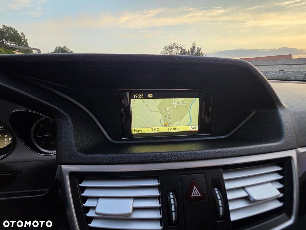 Mercedes-Benz Klasa E 220 CDI Automatik Avantgarde DPF BusinessEDITION - 13