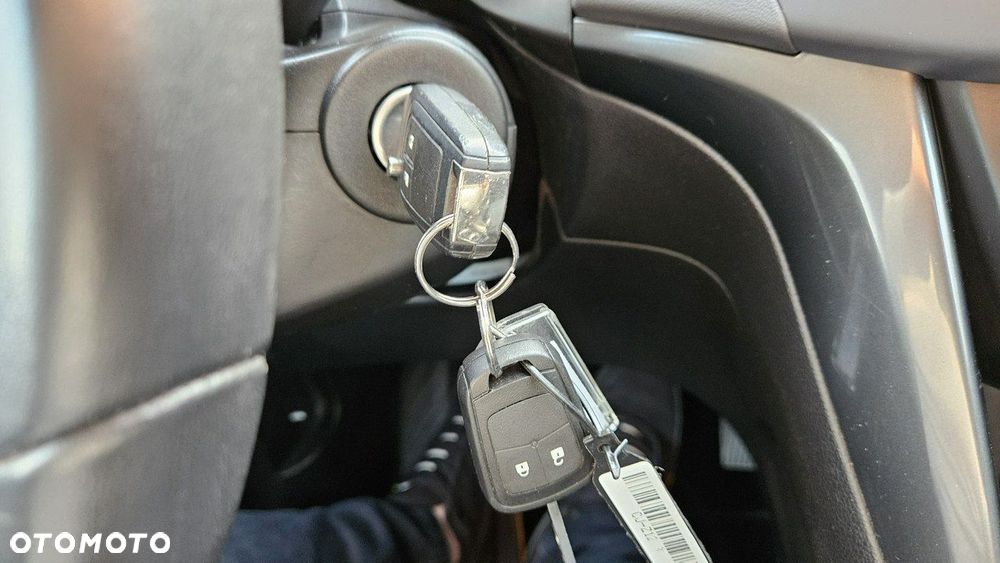 Opel Zafira Tourer 1.4 Turbo Edition - 28