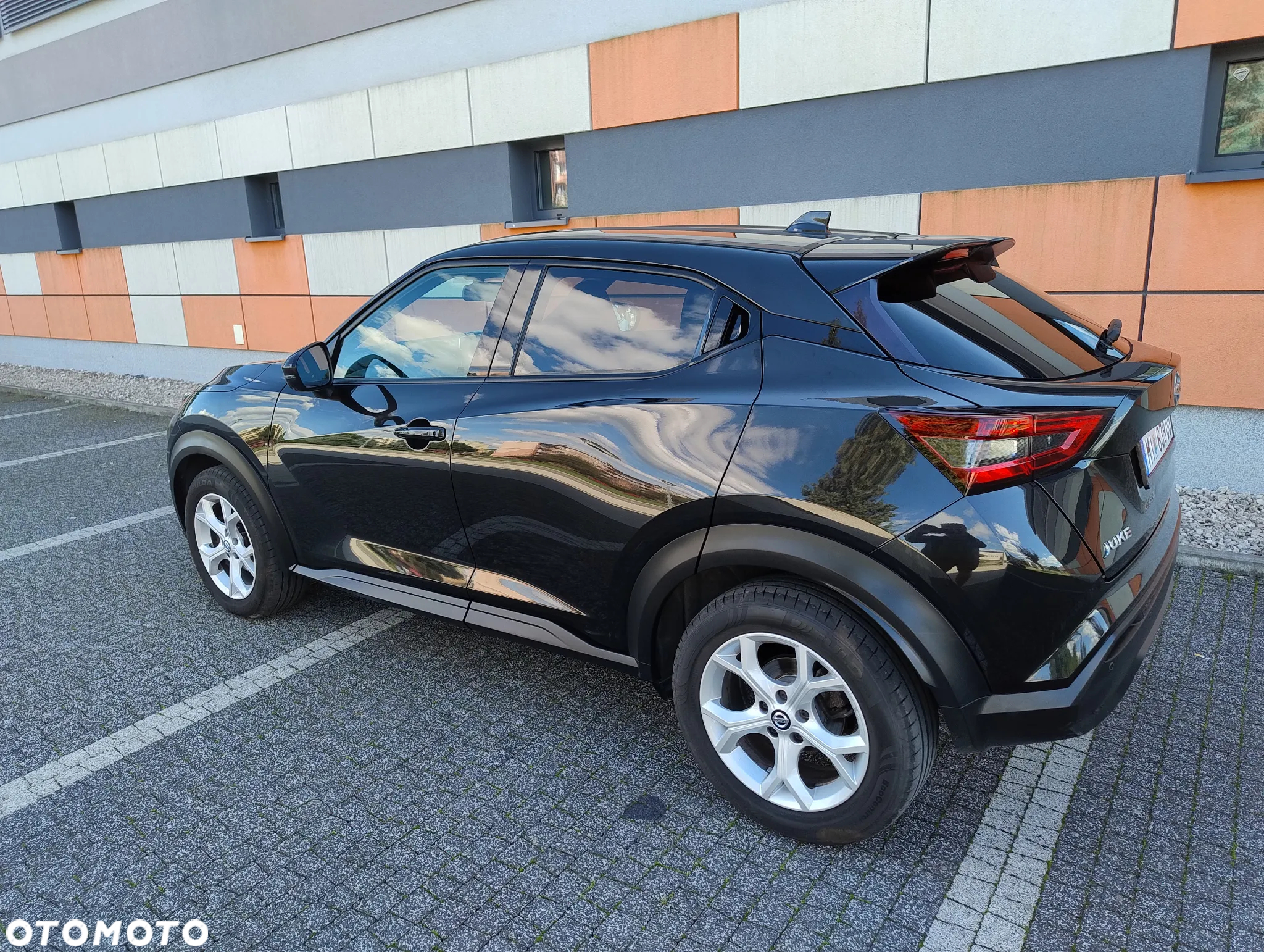 Nissan Juke 1.0 DIG-T Tekna - 4