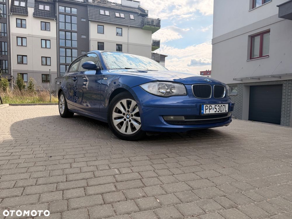 BMW Seria 1 120d DPF Edition Sport - 1