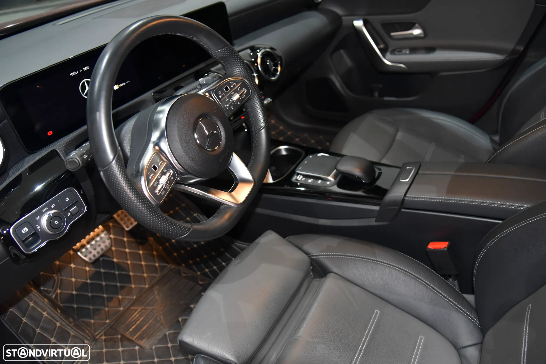 Mercedes-Benz CLA 250 e AMG Line - 21