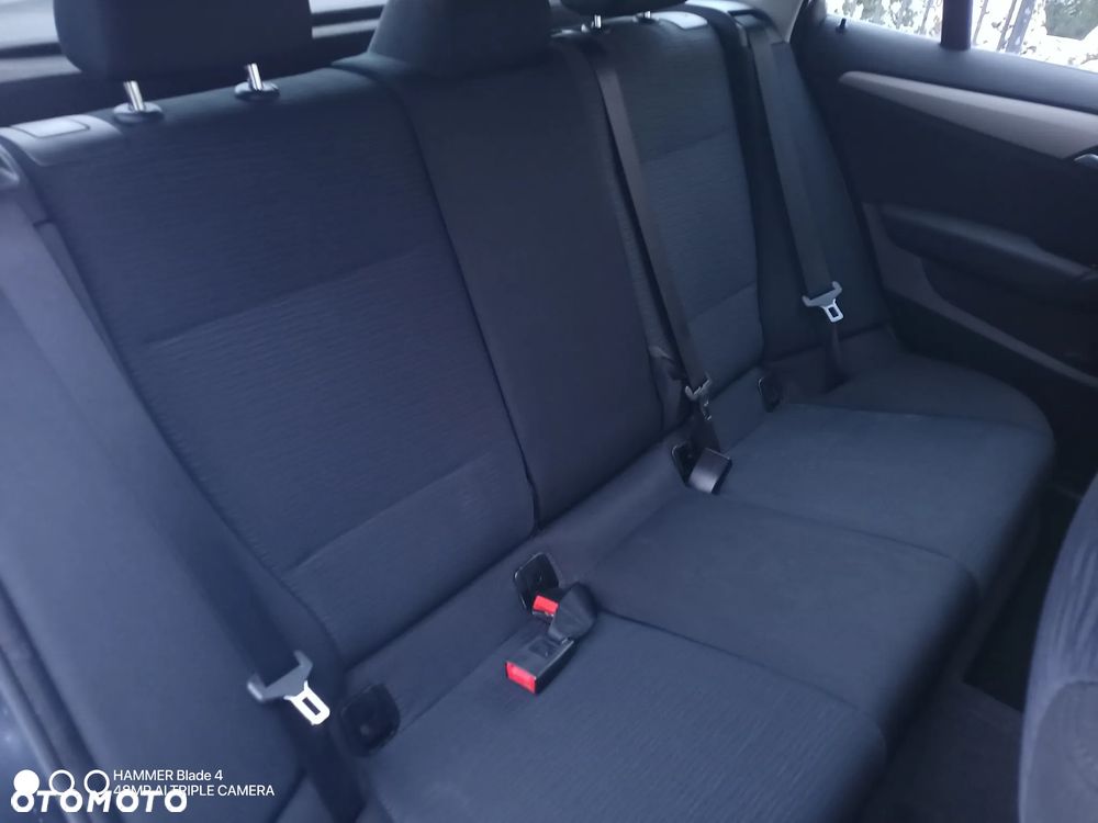 BMW X1 sDrive18i - 24