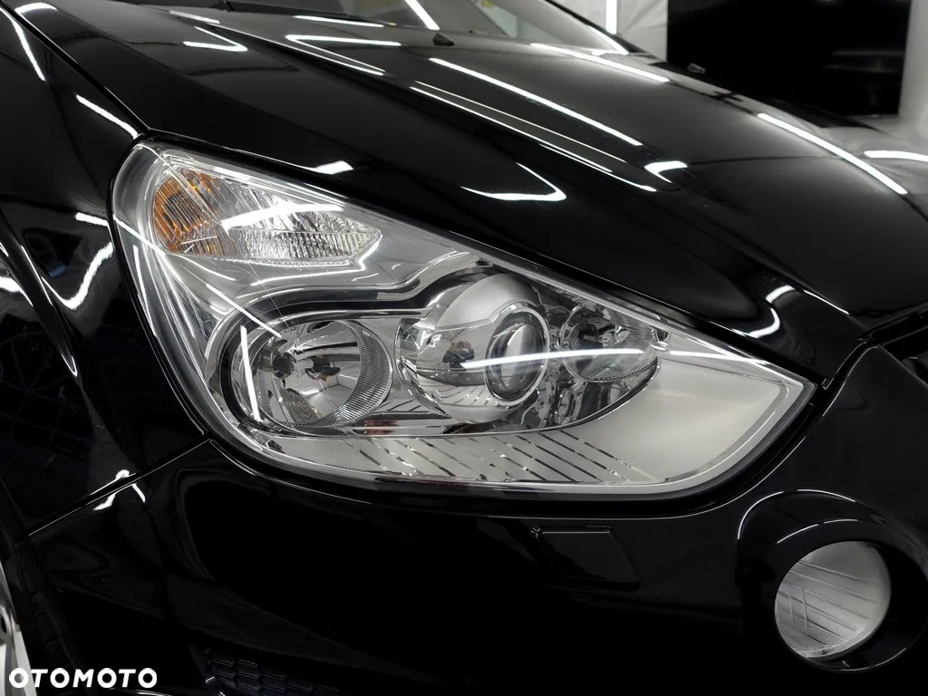 Ford S-Max - 33