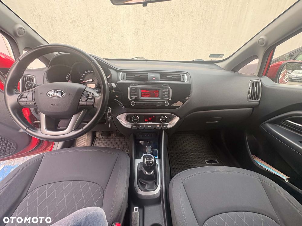 Kia Rio 1.4 XL - 6