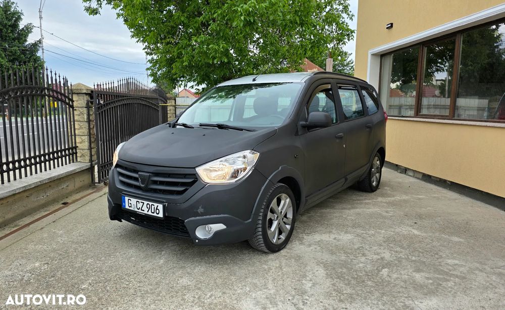 Dacia Lodgy 1.5 dCi Stepway - 4