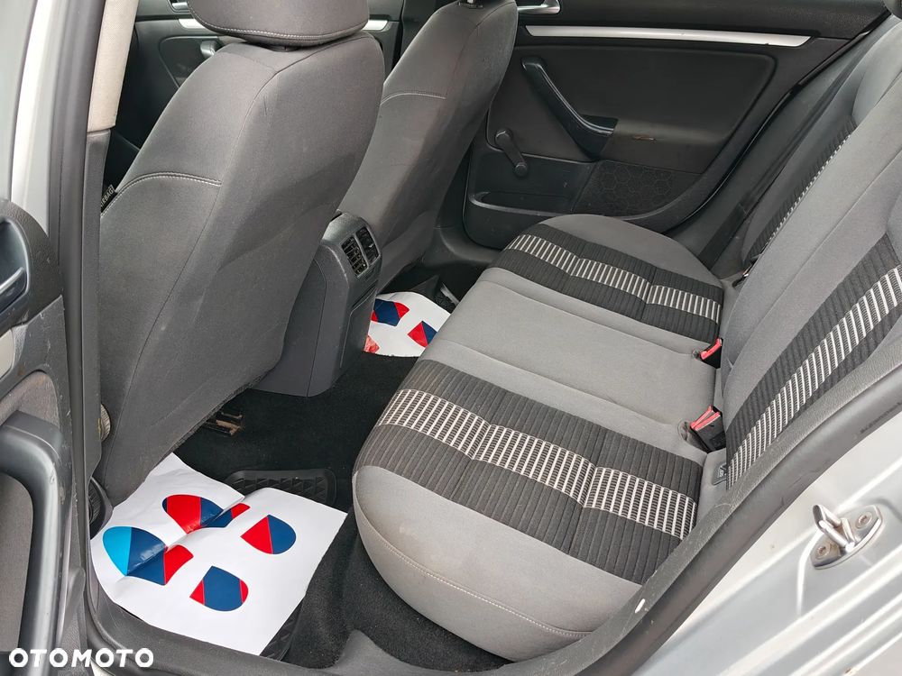 Volkswagen Golf 1.4 Comfortline - 10