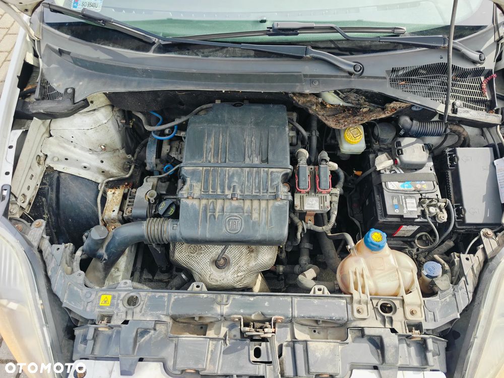 Fiat Grande Punto 1.4 8V Emotion - 18