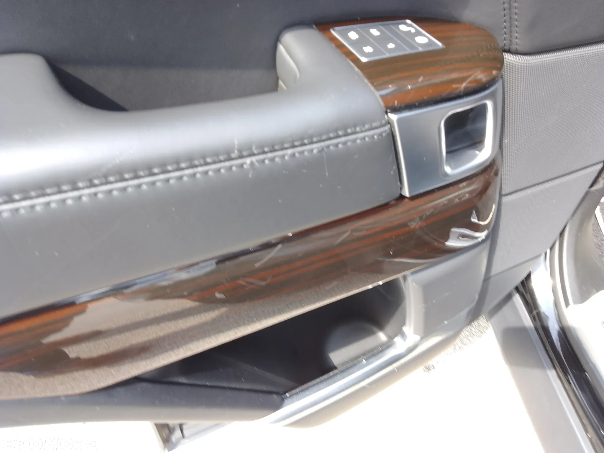 Land Rover Range Rover 5.0 V8 S/C AB - 10