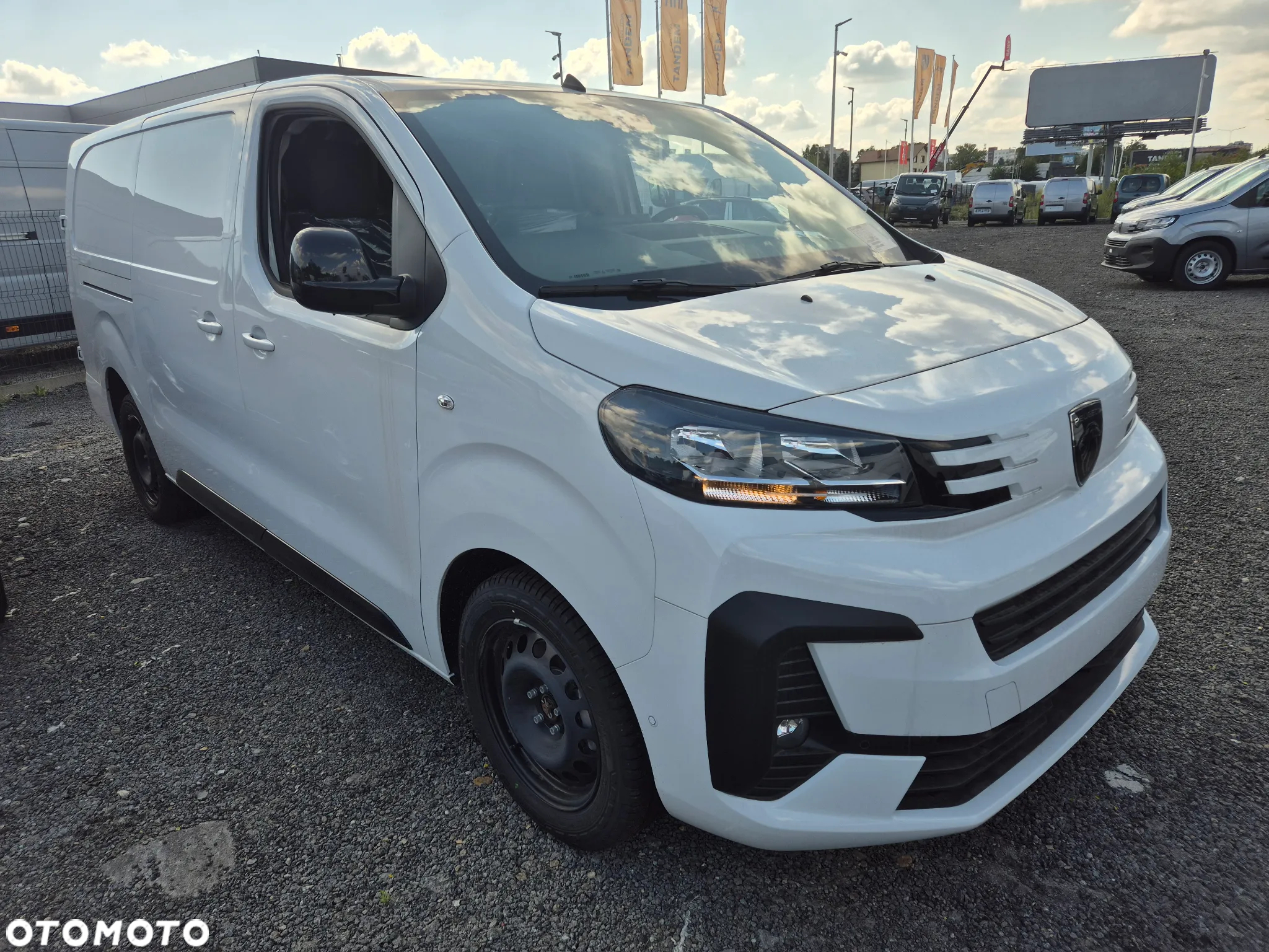 Peugeot Expert Furgon Long 2.0 HDi 144KM EAT8 AUTOMAT !! MEGA RABAT !! - 4