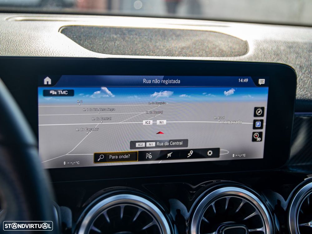 Mercedes-Benz GLB 180 d AMG Line - 34