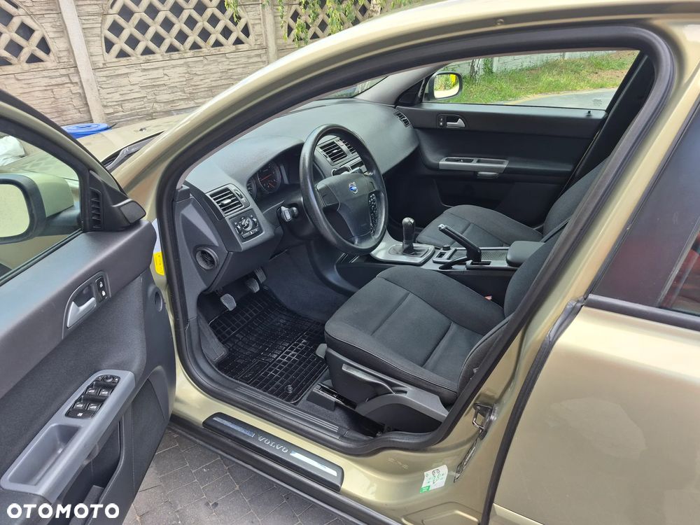 Volvo S40 1.6D Momentum - 6