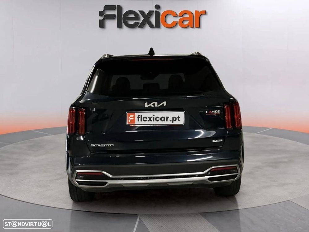 Kia Sorento - 8