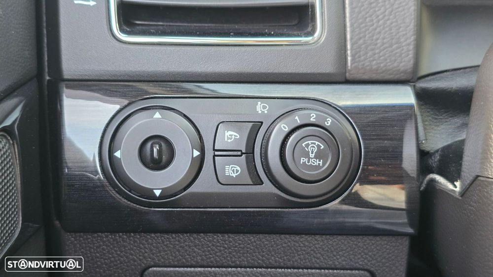 Chevrolet Captiva - 12