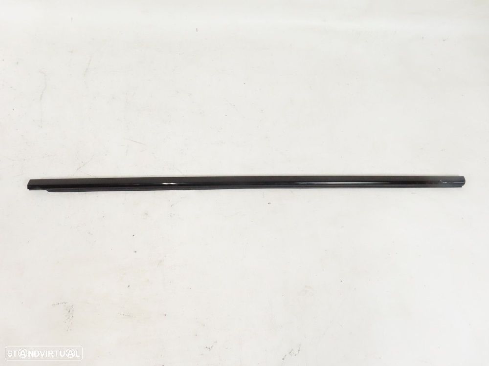 Friso Raspador Direito/Frente Seminovo/ Original BMW 6 Convertible (F12)/BMW 6 C... - 1