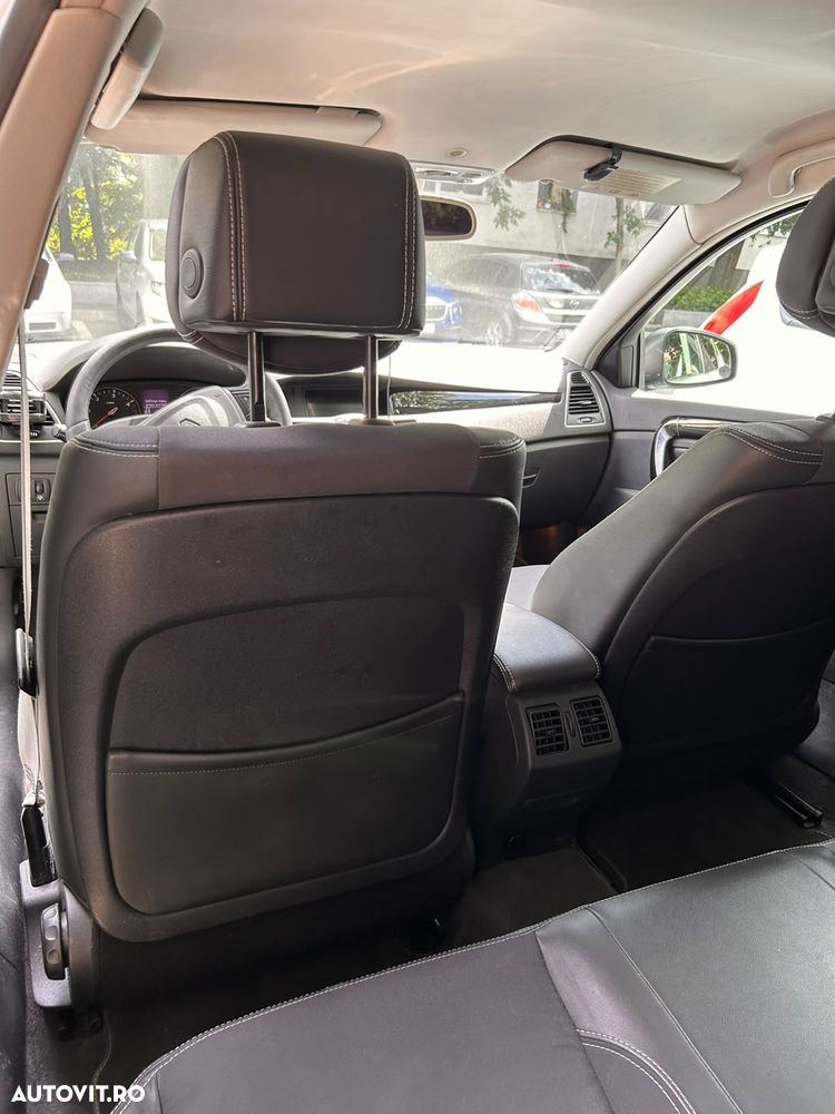 Renault Laguna dCi 175 FAP Aut. Bose Edition - 20