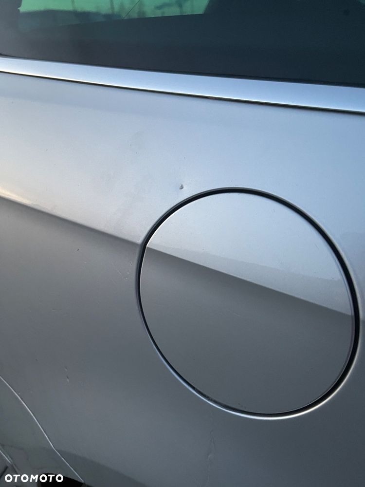 Volkswagen Passat 2.0 TSI Highline - 33