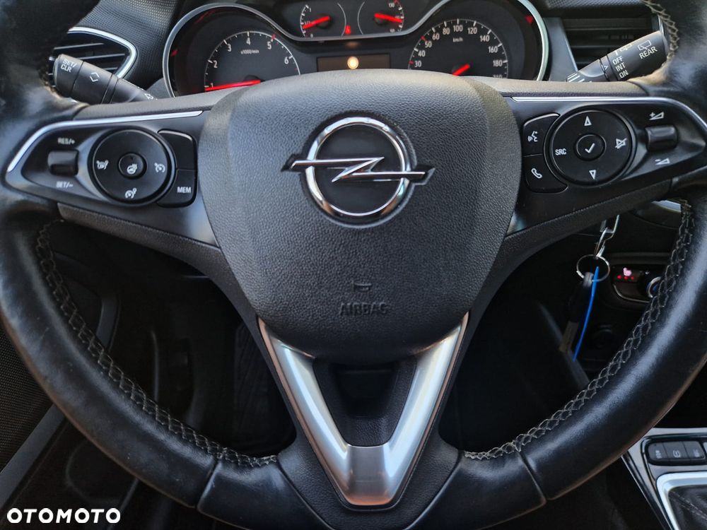 Opel Crossland X - 18