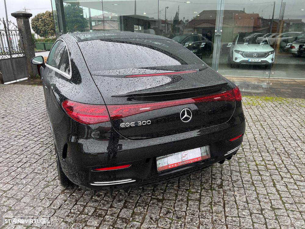 Mercedes-Benz EQE 300 AMG Line - 4