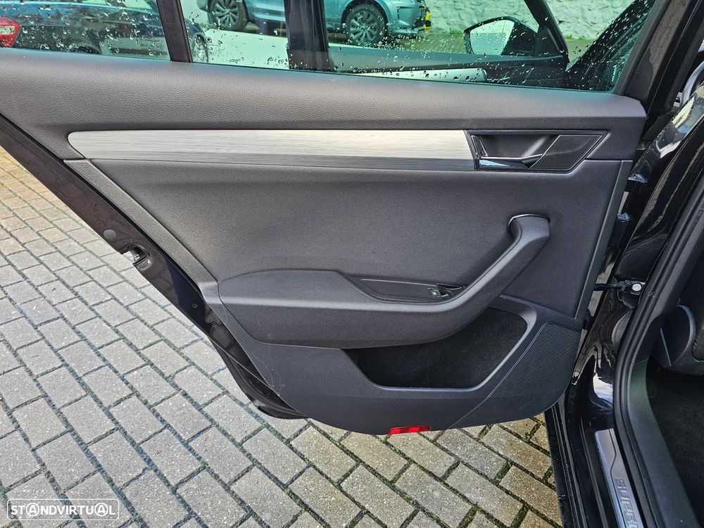 Skoda Superb Break 1.4 TSI iV Style DSG - 13