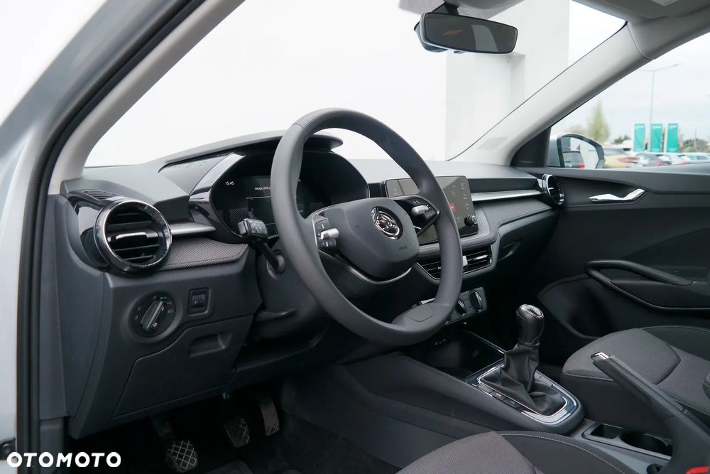 Skoda Fabia 1.0 Selection - 7