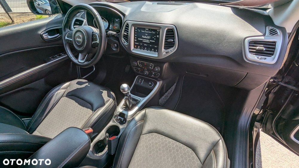 Jeep Compass - 21