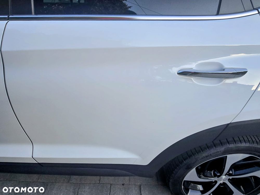 Hyundai Tucson 2.0 CRDI 4WD Automatik Premium - 3