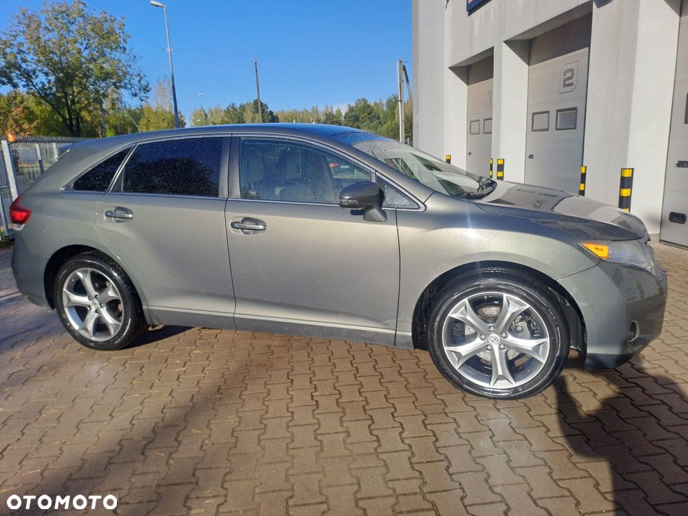 Toyota Venza 3.5 V6 AWD - 6