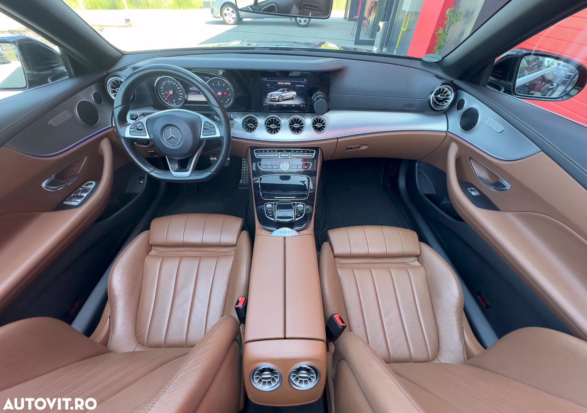 Mercedes-Benz E - 24