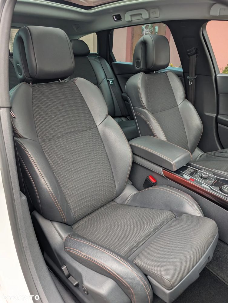 Peugeot 508 RXH 2.0 HDi HYbrid4 - 28