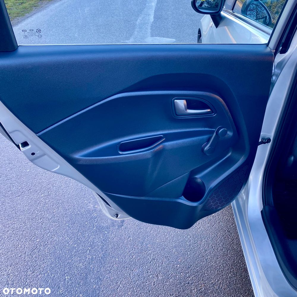 Kia Rio 1.2 Attract - 24