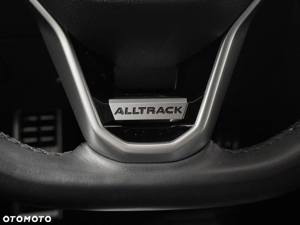 Volkswagen Passat Alltrack 2.0 TDI SCR 4Motion DSG - 19