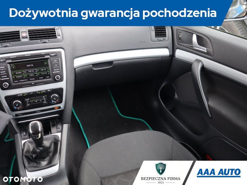 Skoda Octavia - 10