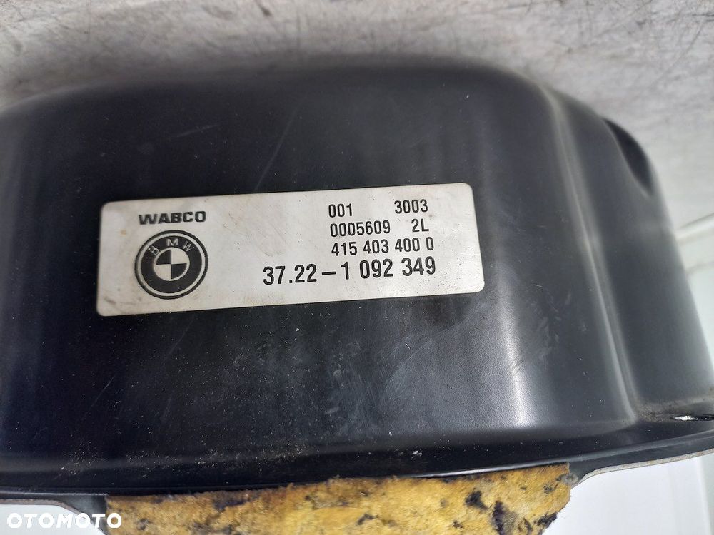 KOMPRESOR ZAWIESZENIA  BMW X5 E53 37.22-1092349  4154034000 3.0 D - 4