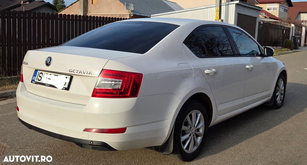 Skoda Octavia 1.6 TDI Active - 6