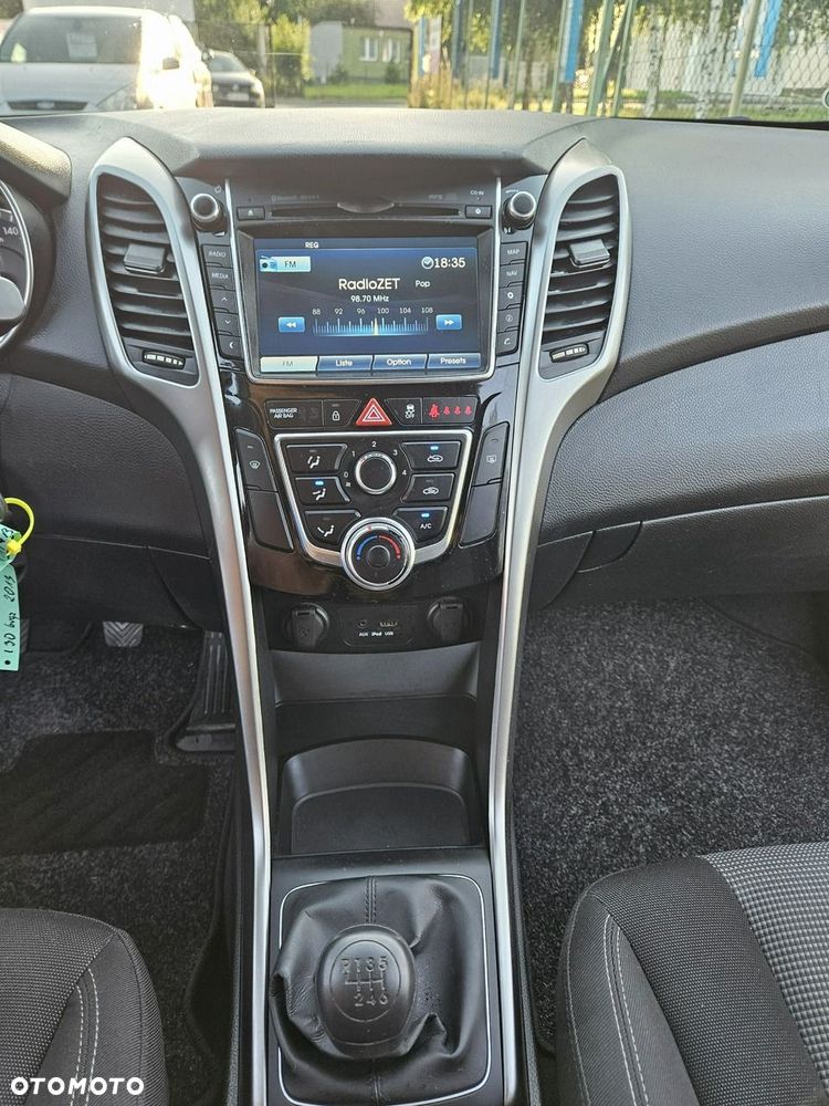 Hyundai i30 - 16