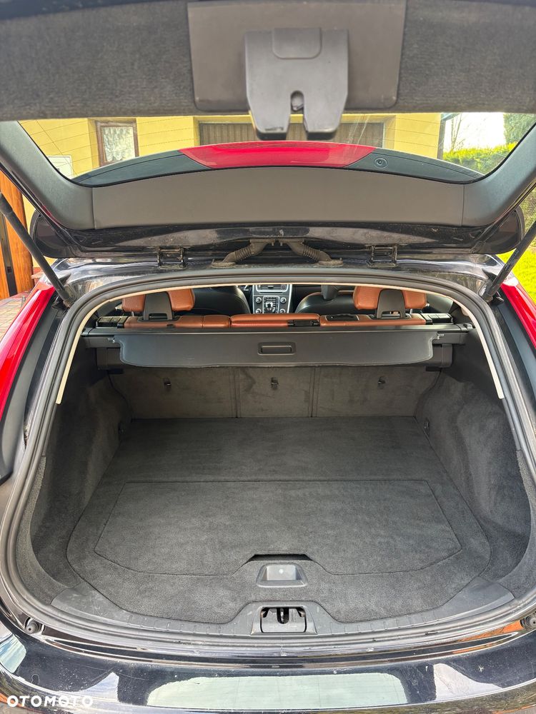 Volvo V60 2.0T - 14