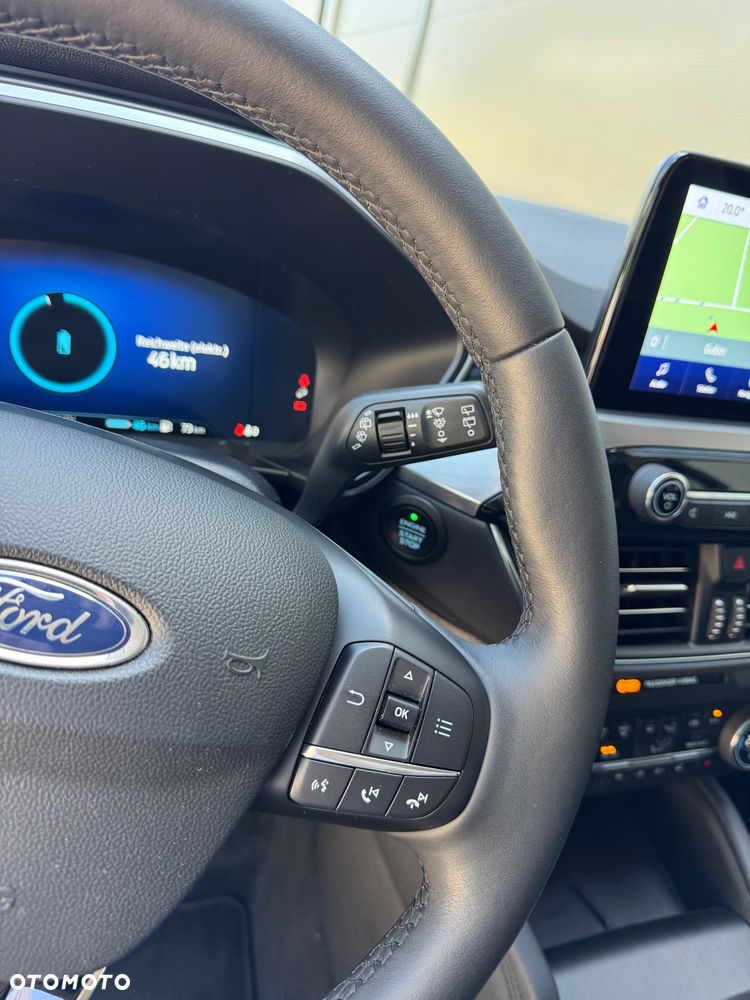 Ford Kuga 2.5P PHEV FWD Titanium X - 16