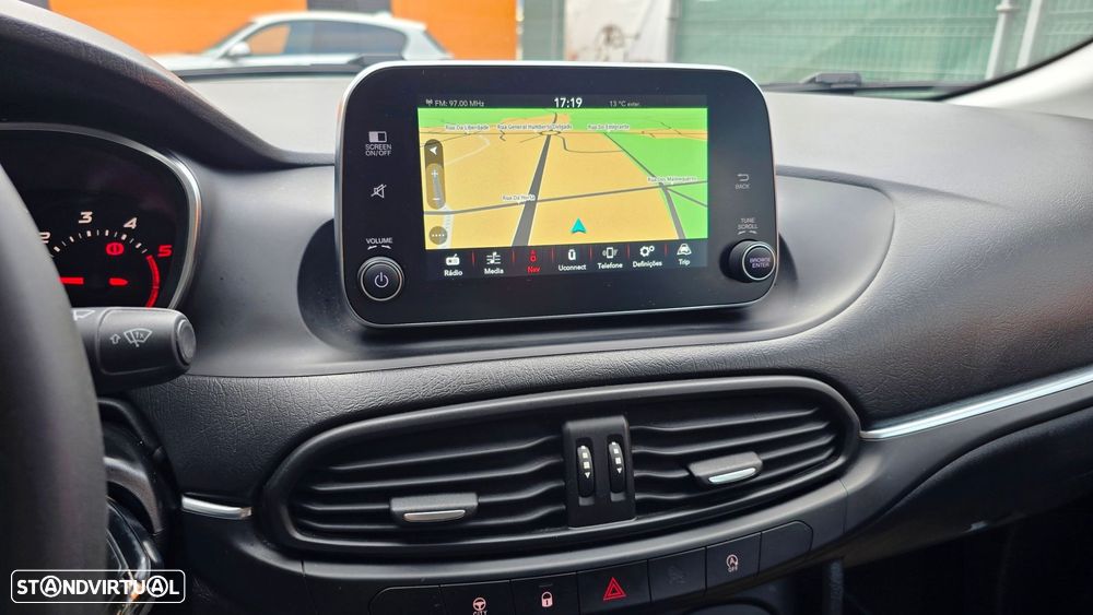 Fiat Tipo Station Wagon 1.3 M-Jet Lounge - 9