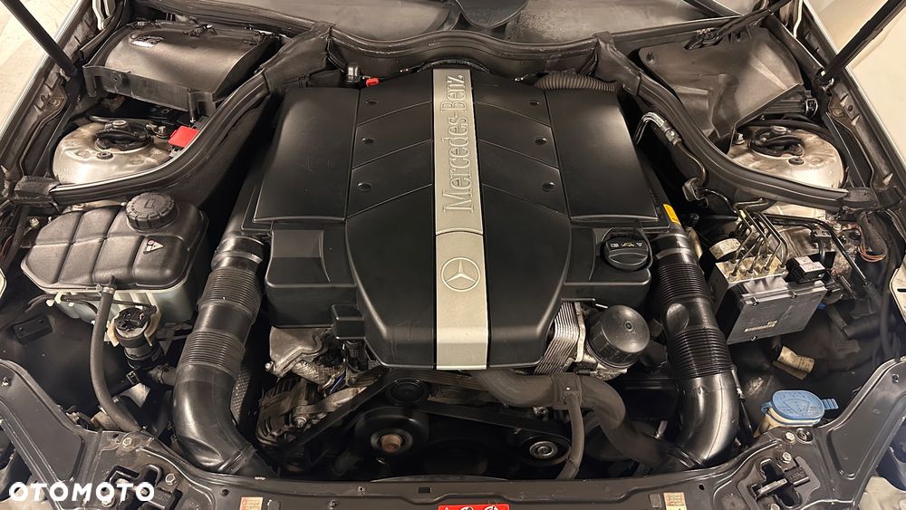 Mercedes-Benz CLK 2004